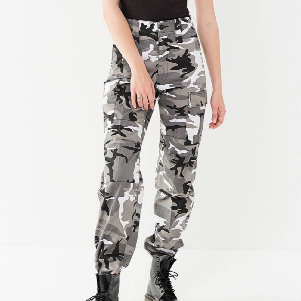 H&M Camo Cargo Pants